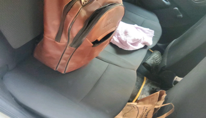 2017 Renault Kwid RXT 0.8, Petrol, Manual, 27,570 km, interior