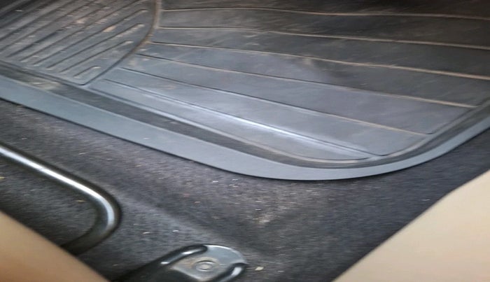 2013 Hyundai Verna FLUIDIC 1.6 VTVT SX OPT, Petrol, Manual, 81,479 km, interior