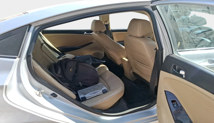 2013 Hyundai Verna FLUIDIC 1.6 VTVT SX OPT, Petrol, Manual, 81,479 km, interior