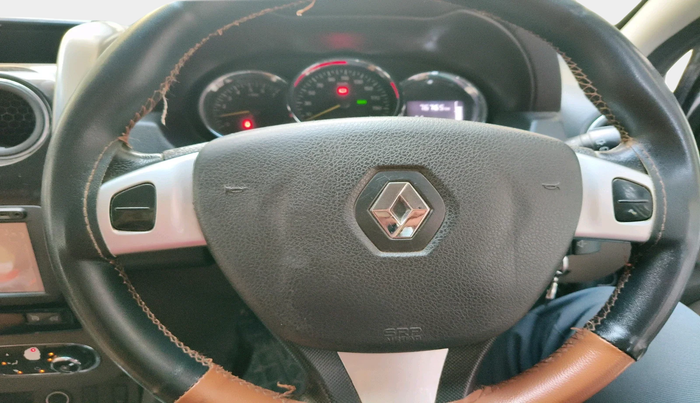 2017 Renault Duster 110 PS RXZ 4X2 AMT DIESEL, Diesel, Automatic, 76,765 km, interior