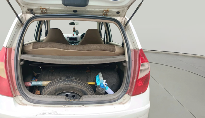 2012 Hyundai i10 MAGNA 1.2, Petrol, Manual, 80,023 km, exterior