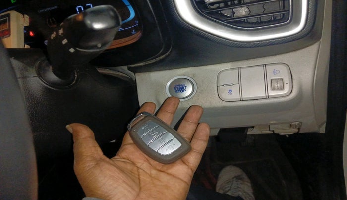 2022 Hyundai VENUE SX (O) 1.5 CRDI, Diesel, Manual, 1,08,056 km, interior