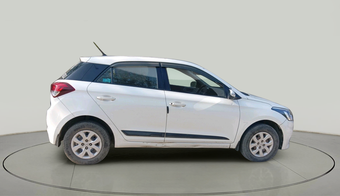 2016 Hyundai Elite i20 SPORTZ 1.4 CRDI, Diesel, Manual, 1,05,148 km, exterior