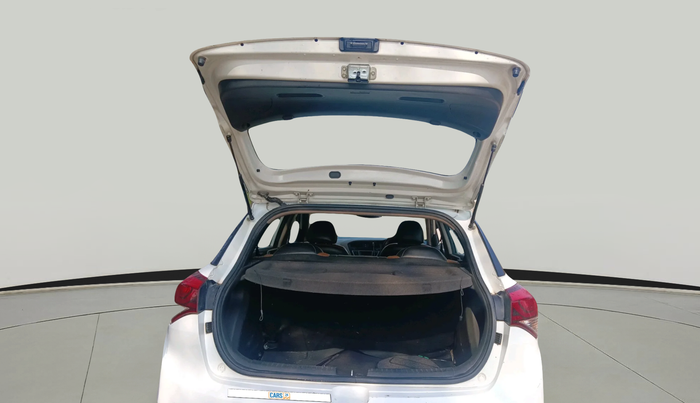 2016 Hyundai Elite i20 SPORTZ 1.4 CRDI, Diesel, Manual, 1,05,148 km, exterior