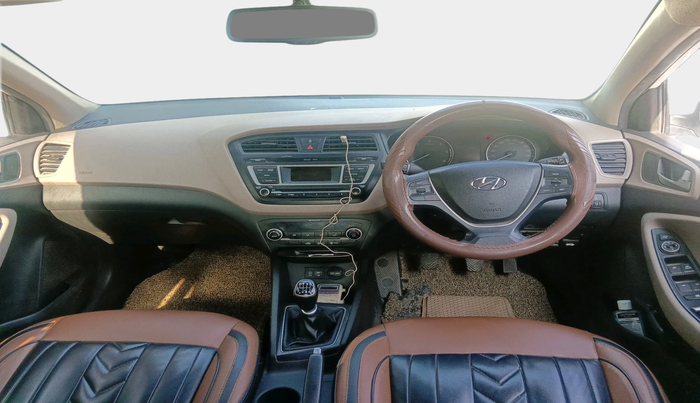 2016 Hyundai Elite i20 SPORTZ 1.4 CRDI, Diesel, Manual, 1,05,148 km, interior