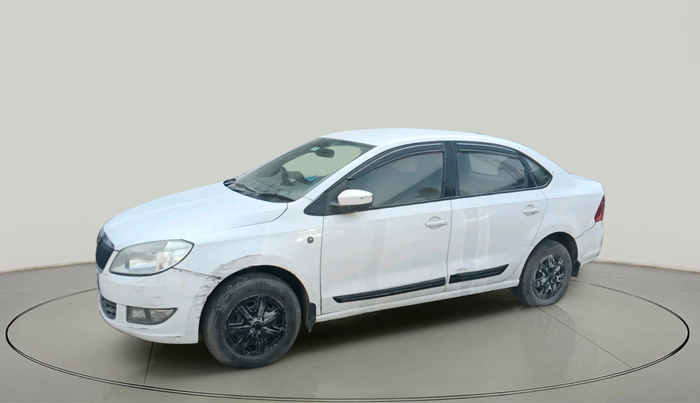 2013 Skoda Rapid AMBITION 1.6 MPI MT, Petrol, Manual, 73,423 km, exterior