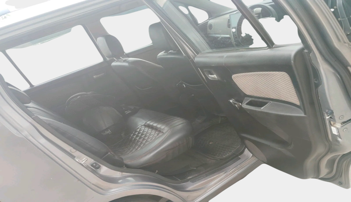 2014 Maruti Wagon R 1.0 LXI, Petrol, Manual, 91,962 km, interior