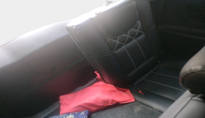 2021 Mahindra XUV500 W7, Diesel, Manual, 58,983 km, interior