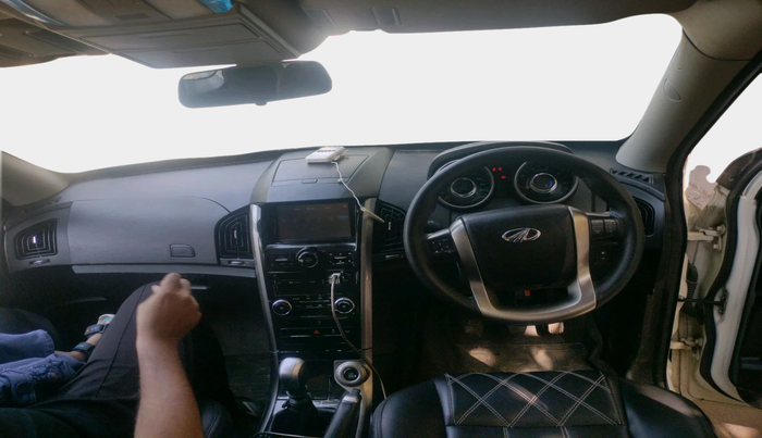 2021 Mahindra XUV500 W7, Diesel, Manual, 58,983 km, interior