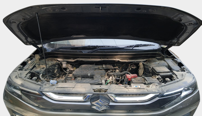 2022 Maruti BREZZA VXI AT SMART HYBRID, Petrol, Automatic, 33,159 km, exterior