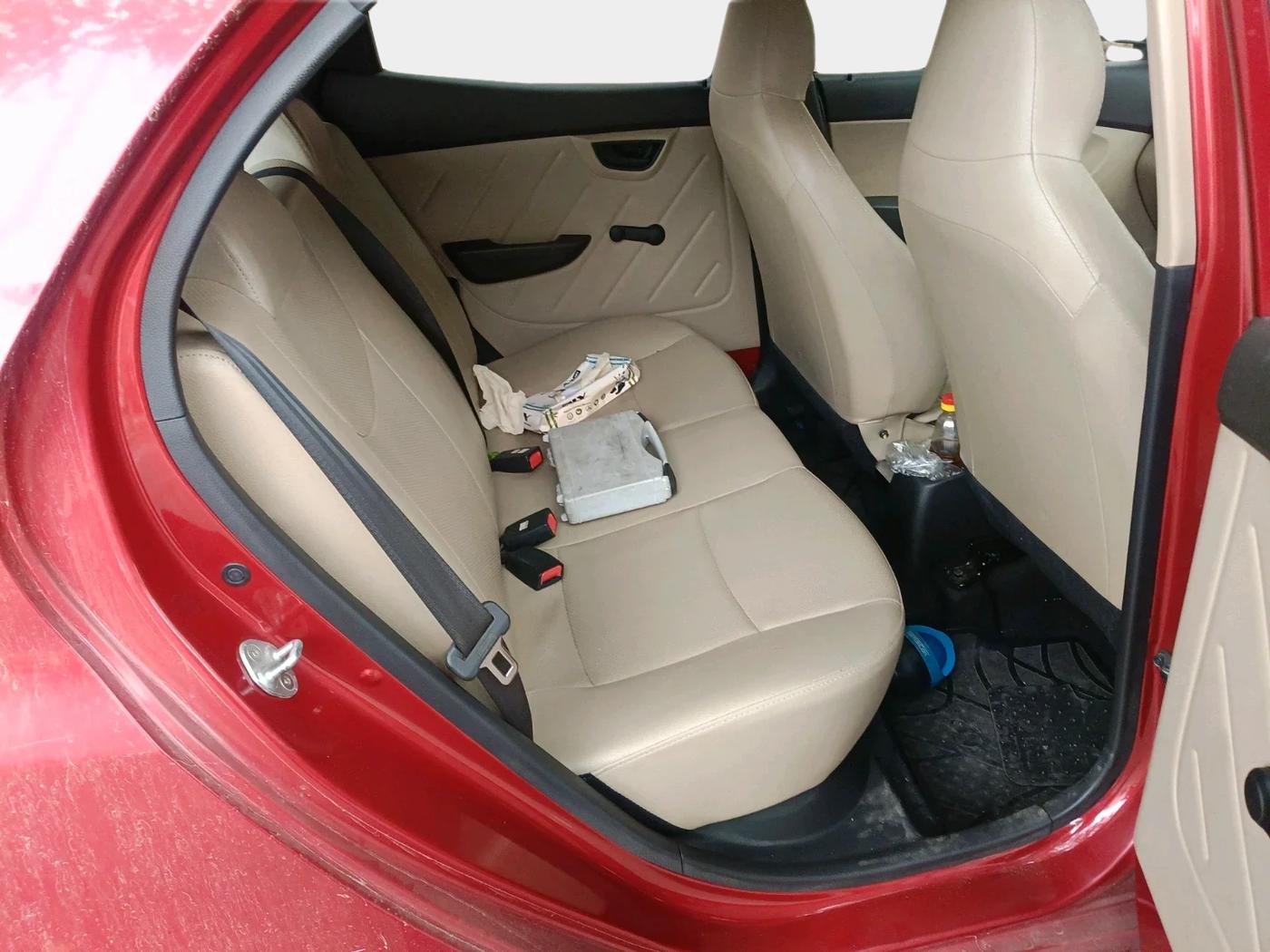 2018 Hyundai Eon ERA +, Petrol, Manual, 12,327 km, interior
