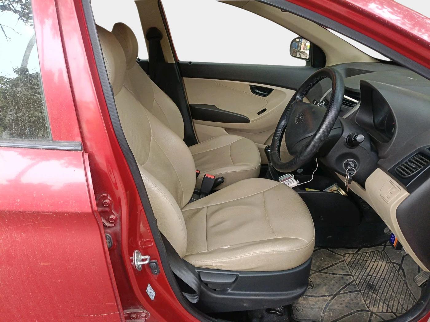 2018 Hyundai Eon ERA +, Petrol, Manual, 12,327 km, interior