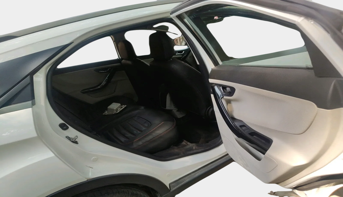 2022 Tata NEXON XZ PLUS PETROL SUNROOF, Petrol, Manual, 17,012 km, interior
