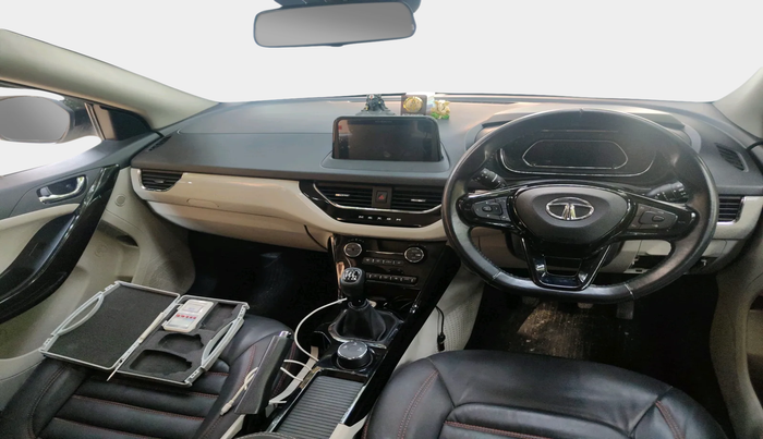 2022 Tata NEXON XZ PLUS PETROL SUNROOF, Petrol, Manual, 17,012 km, interior