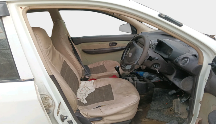 2010 Hyundai Santro Xing GLS, Petrol, Manual, 2,56,045 km, interior