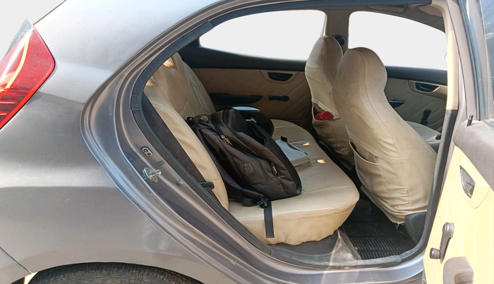 2012 Hyundai Eon 1.0 KAPPA ERA +, Petrol, Manual, 35,976 km, interior