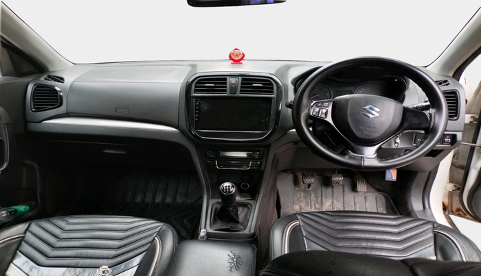 2017 Maruti Vitara Brezza ZDI, Diesel, Manual, 1,05,270 km, interior