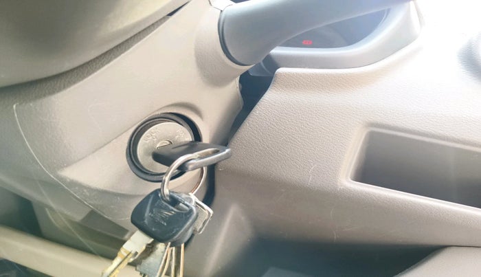 2015 Datsun Go Plus T, Petrol, Manual, 38,560 km, interior