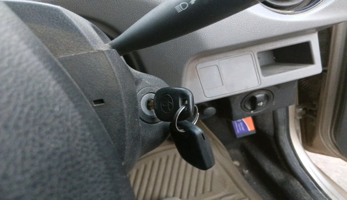 2011 Toyota Etios Liva G, Petrol, Manual, 67,391 km, interior