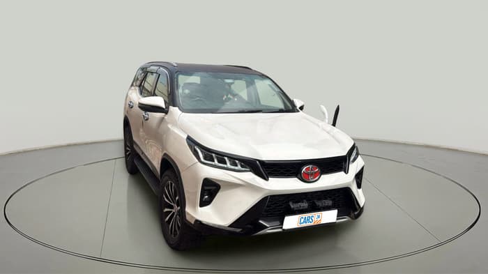 2018 Toyota Fortuner 2.8 4X2 AT, Diesel, Automatic, 94,000 km, exterior