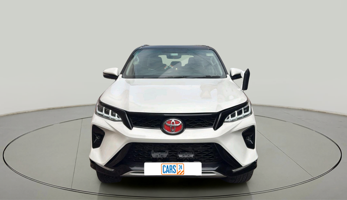 2018 Toyota Fortuner 2.8 4X2 AT, Diesel, Automatic, 94,000 km, exterior