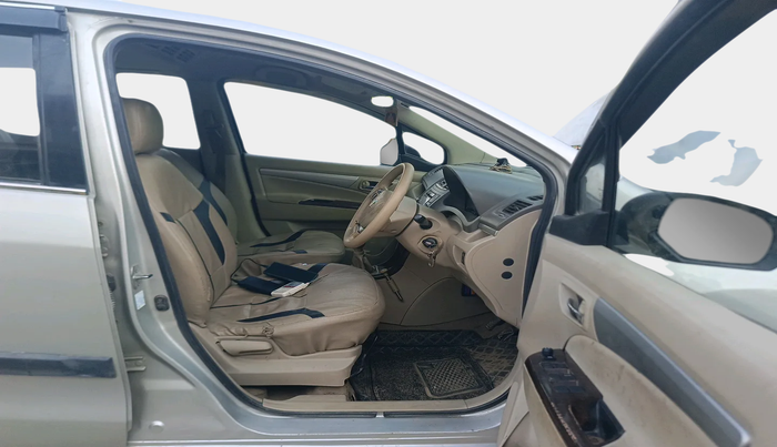 2017 Maruti Ertiga VXI CNG, Petrol, Manual, 92,787 km, interior