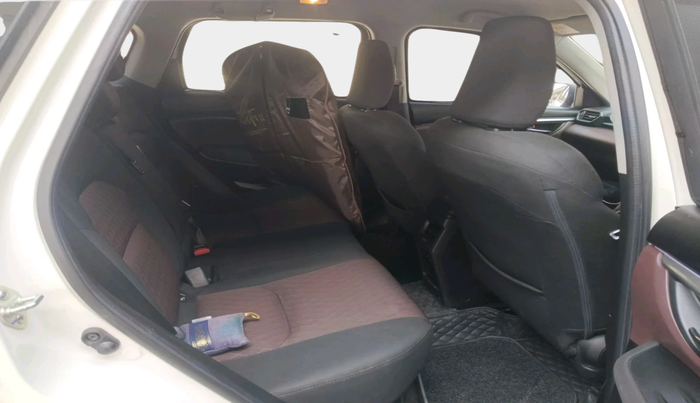 2024 Maruti Grand Vitara DELTA SMART HYBRID AT, Petrol, Automatic, 24,974 km, interior