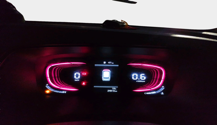 2022 KIA CARENS PRESTIGE PLUS 1.4 PETROL 7 STR, Petrol, Manual, 24,916 km, interior