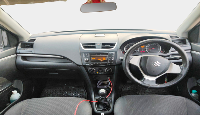 2014 Maruti Swift VXI, Petrol, Manual, 80,586 km, interior