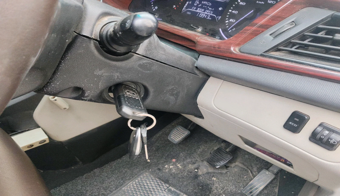 2018 Mahindra MARAZZO M2 7STR, Diesel, Manual, 1,19,943 km, interior