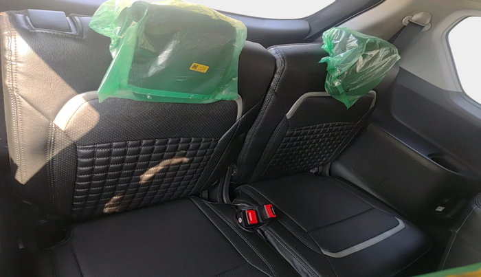 2024 Maruti XL6 ZETA CNG, CNG, Manual, 10,963 km, interior