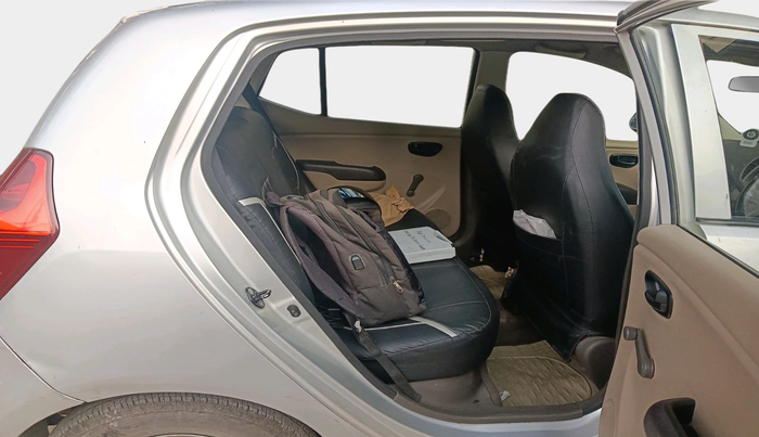 2013 Hyundai i10 ERA 1.1, Petrol, Manual, 82,774 km, interior