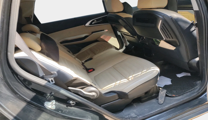 2022 KIA CARENS LUXURY PLUS 1.5 DIESEL 7 STR, Diesel, Manual, 55,226 km, interior