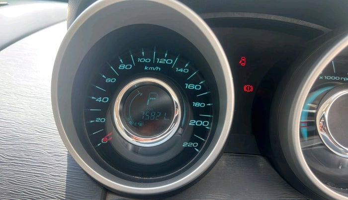 2016 Mahindra XUV500 W10 AT, Diesel, Automatic, 75,821 km, interior