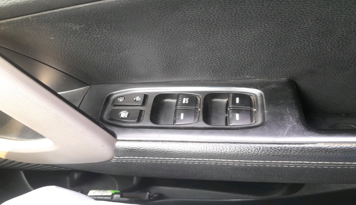 2018 Hyundai Creta SX (O) 1.6 PETROL, Petrol, Manual, 1,19,011 km, interior