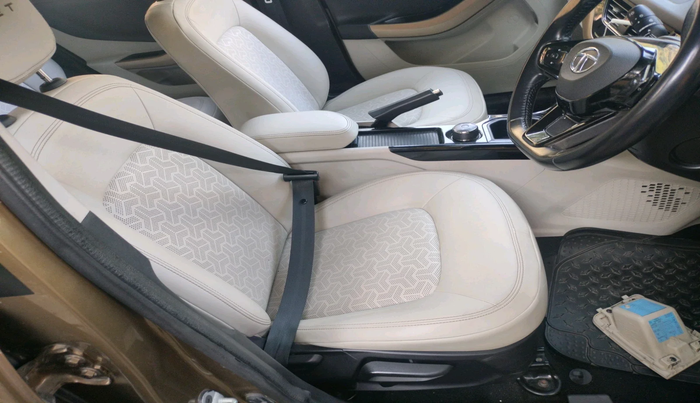 2022 Tata NEXON EV XZ Plus Lux Jet, Electric, Automatic, 40,482 km, interior