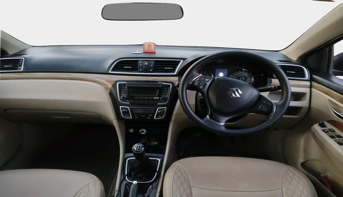 2019 Maruti Ciaz DELTA 1.5 SHVS MT PETROL, Petrol, Manual, 52,066 km, interior