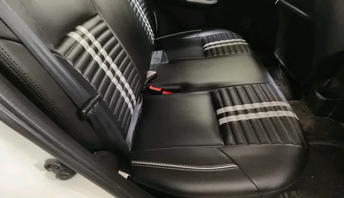 2019 Maruti Swift LXI, Petrol, Manual, 31,582 km, interior