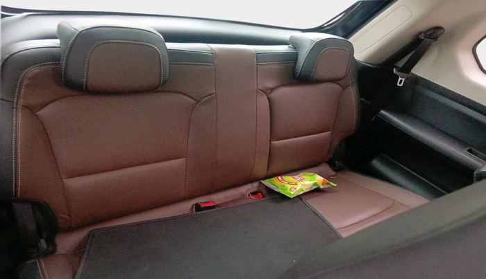 2024 Mahindra SCORPIO-N Z8 S Diesel MT 2WD 7 STR, Diesel, Manual, 37,067 km, interior