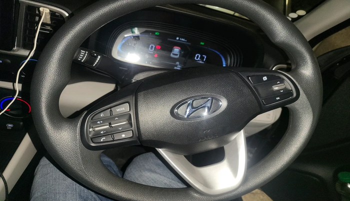 2023 Hyundai VENUE S(O) 1.2, Petrol, Manual, 3,048 km, interior