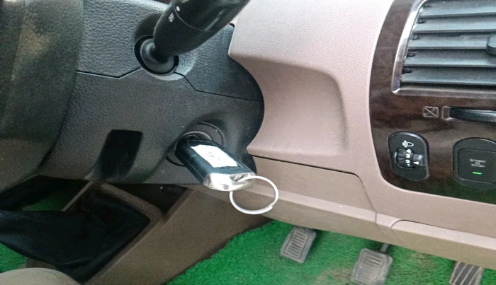 2020 Mahindra Bolero B6, Diesel, Manual, 98,193 km, interior