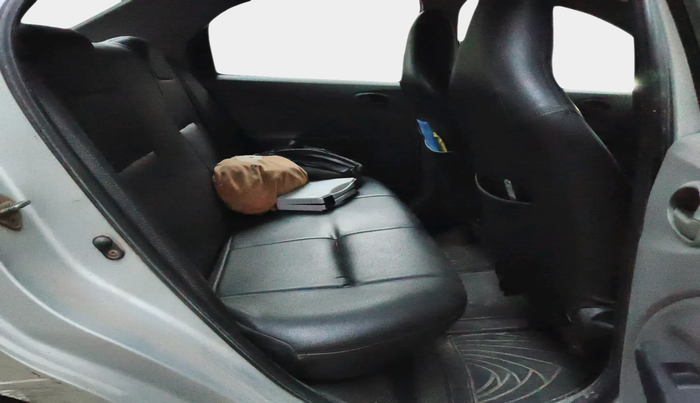 2011 Toyota Etios G, Petrol, Manual, 2,04,002 km, interior