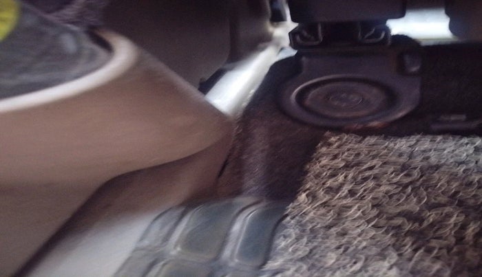 2018 Mahindra TUV300 T8, Diesel, Manual, 1,74,432 km, interior