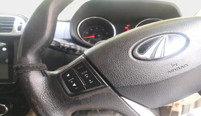 2018 Mahindra TUV300 T8, Diesel, Manual, 1,74,432 km, interior