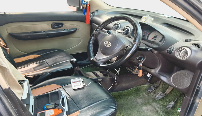 2011 Hyundai Santro Xing GL PLUS, Petrol, Manual, 1,14,744 km, interior