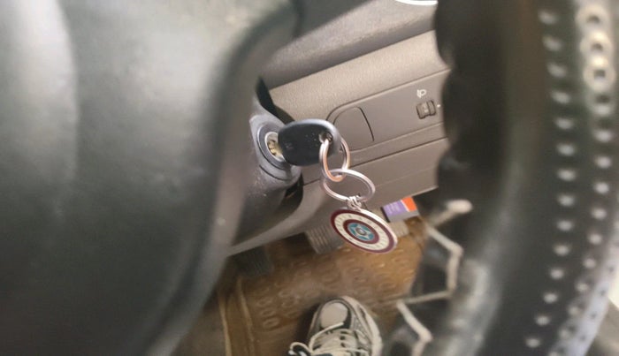 2011 Hyundai i10 MAGNA 1.2, Petrol, Manual, 1,07,681 km, interior