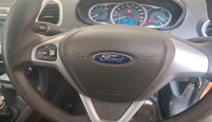 2015 Ford New Figo TITANIUM1.5 DIESEL, Diesel, Manual, 1,21,133 km, interior