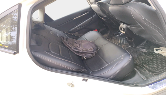 2020 KIA SONET HTK PLUS 1.2, Petrol, Manual, 15,670 km, interior