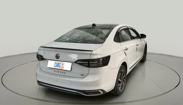 2022 Volkswagen VIRTUS TOPLINE TSI 1.0 MT, Petrol, Manual, 30,038 km, exterior