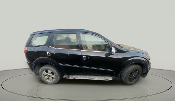 2012 Mahindra XUV500 W8, Diesel, Manual, 1,44,254 km, exterior